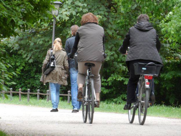 Radfahren stärkt die Muskeln. Radfahren