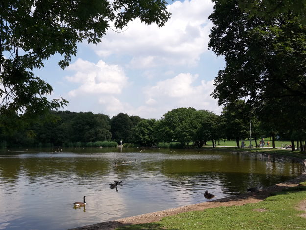 Kunstwerke im Park Westpark in München